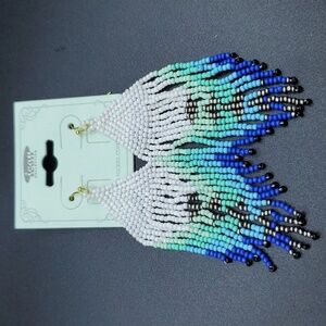 NWT Handmade Boho Aztec Southwestern Seedbead Tassel Dangle Earrings Plated